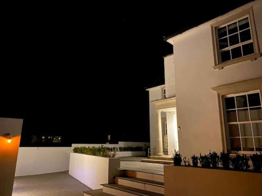 The Boathouse. The Gateway To The Jurassic Coast Villa Poole Exterior photo