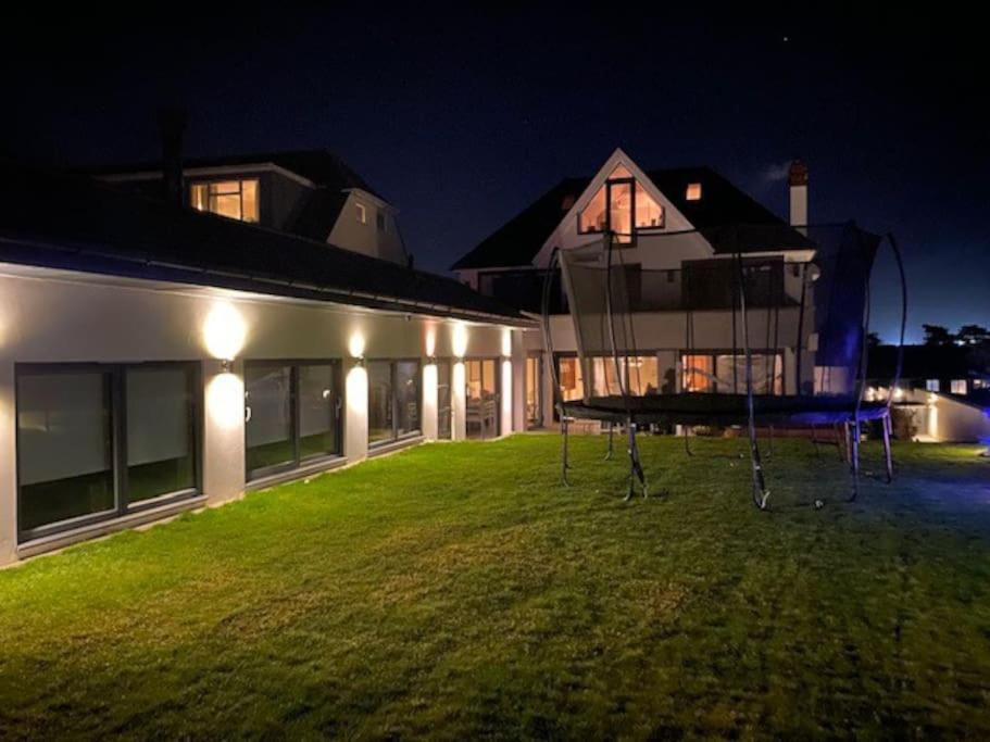 The Boathouse. The Gateway To The Jurassic Coast Villa Poole Exterior photo