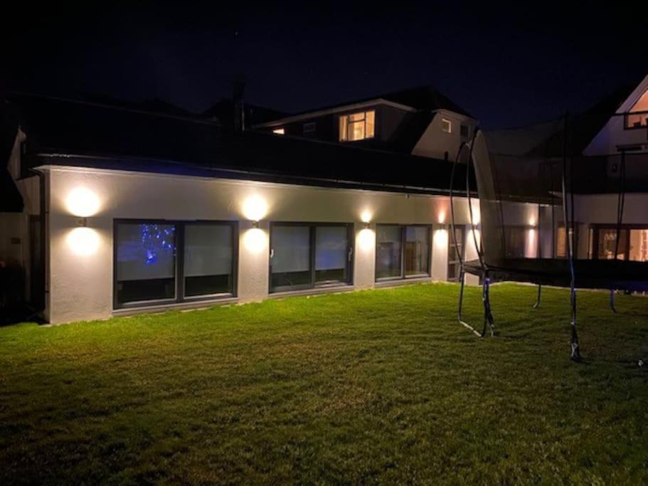 The Boathouse. The Gateway To The Jurassic Coast Villa Poole Exterior photo